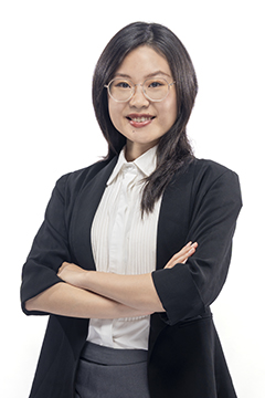 Leona Zhang